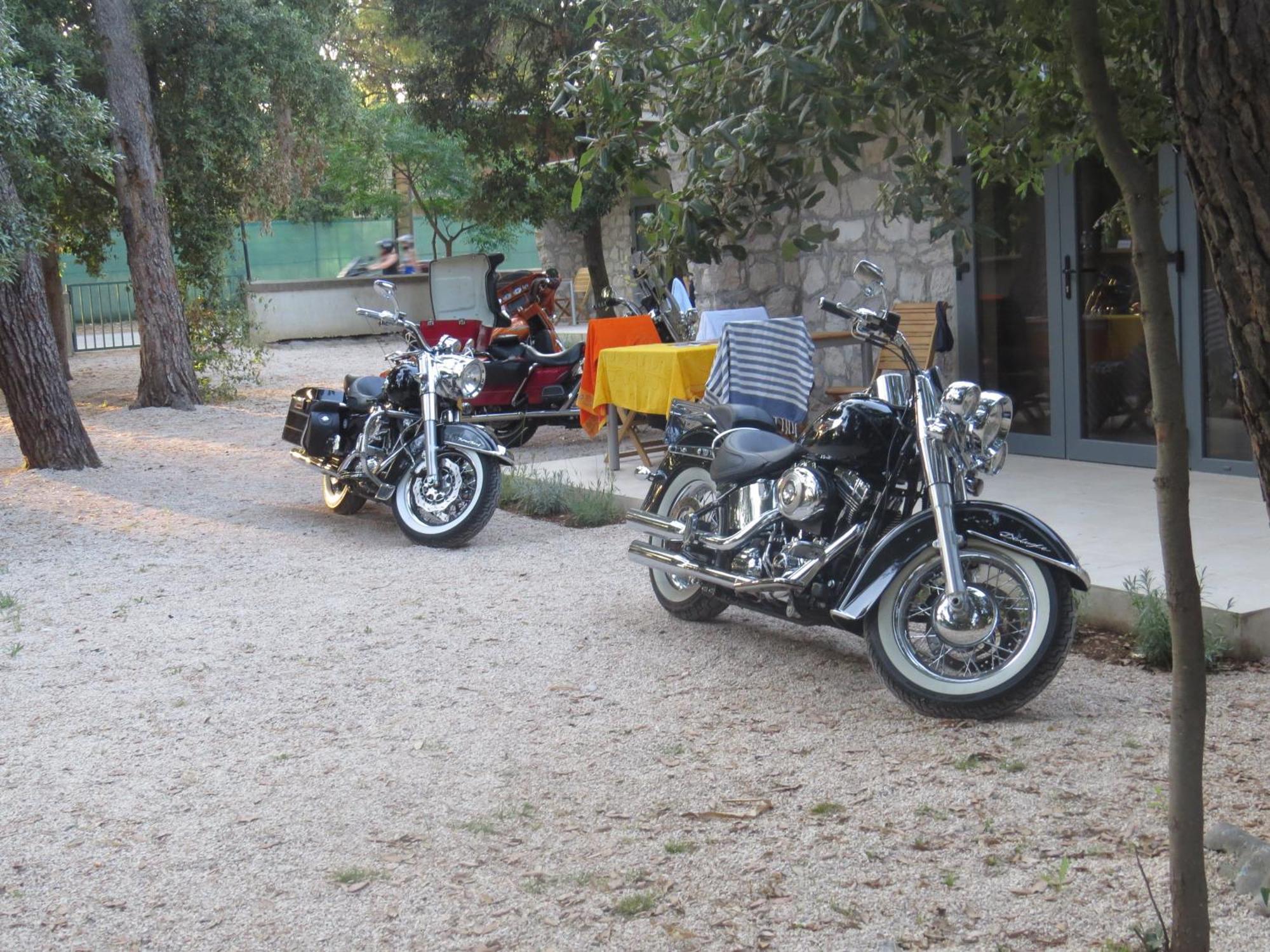 Camping Mia Bungalow & Mobile Home Biograd Na Moru Eksteriør bilde